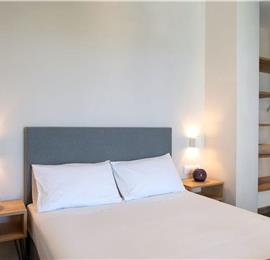 7 bedroom seafront luxury villa with pool & jacuzzi, near Acharavi, sleeps 14-15